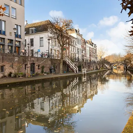4P Unique Canal Apartment A Location In Utrecht Exterior photo